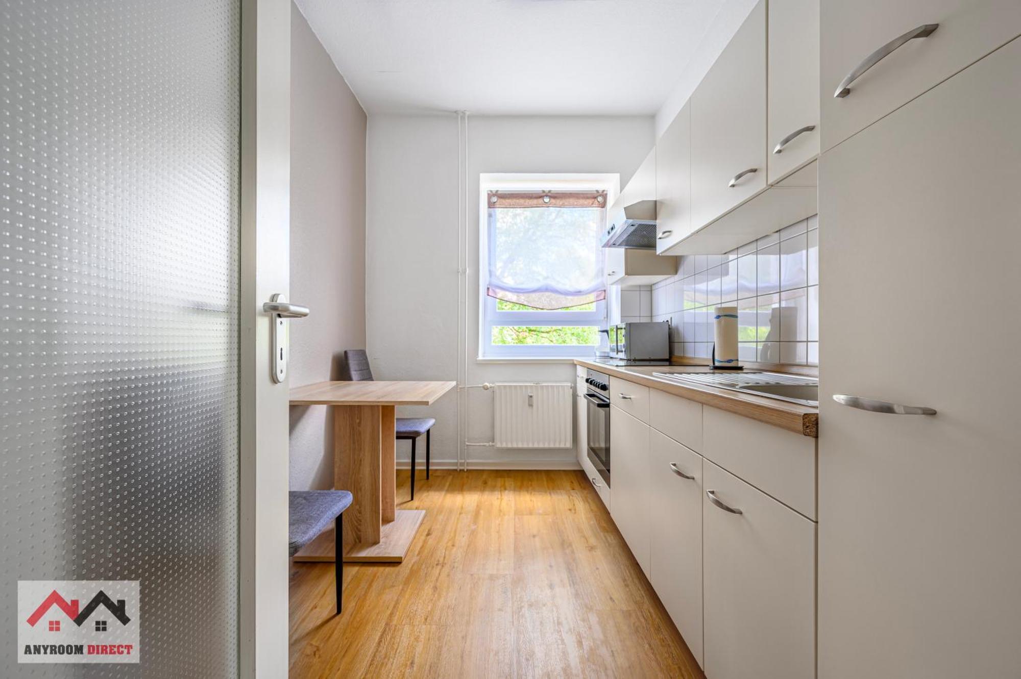 Anyroomdirect Private Apartments Near Hannover Exhibition Room Agency Exterior photo