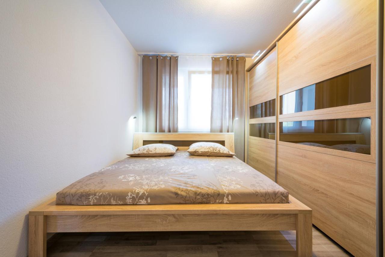 Anyroomdirect Private Apartments Near Hannover Exhibition Room Agency Exterior photo